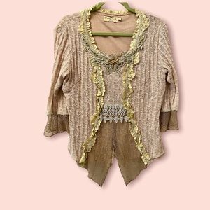 Pretty Angel - linen , cotton, natural stunning top